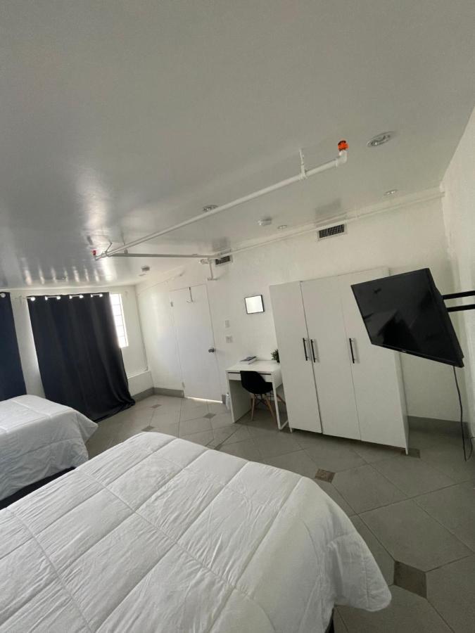 Culver Hostal